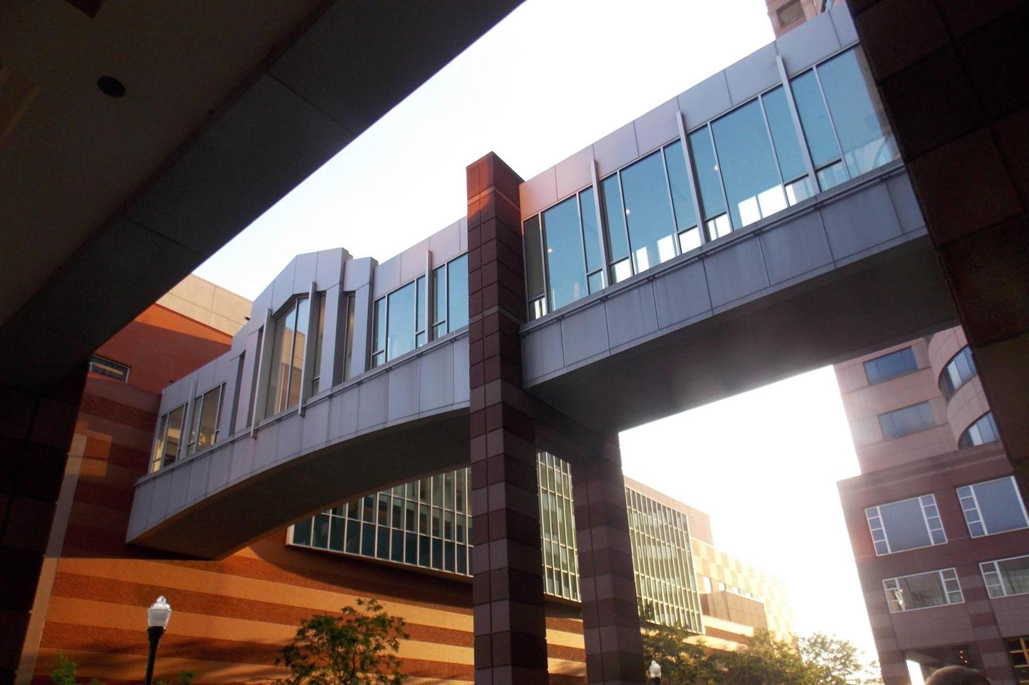 Cincinnati Marriott At Rivercenter Covington Exterior photo